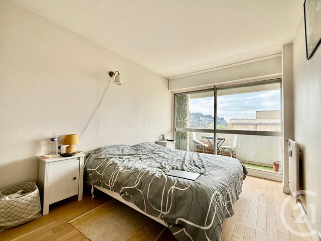 Afficher la photo en grand Appartement F5 à vendre - 5 pièces - 105.9 m2 - CLICHY - 92 - ILE-DE-FRANCE - Century 21 Calmette