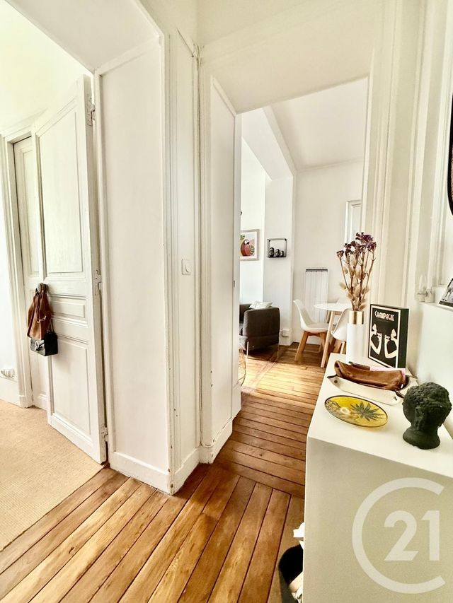 Appartement F3 à vendre - 2 pièces - 43.6 m2 - CLICHY - 92 - ILE-DE-FRANCE - Century 21 Calmette