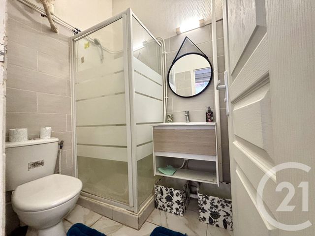 Appartement Studio double cabine à vendre - 2 pièces - 40.6 m2 - CLICHY - 92 - ILE-DE-FRANCE - Century 21 Calmette