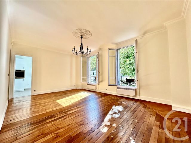 Appartement F4 à vendre - 3 pièces - 67.89 m2 - CLICHY - 92 - ILE-DE-FRANCE - Century 21 Calmette
