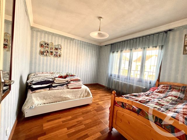 Afficher la photo en grand maison à vendre - 6 pièces - 167.6 m2 - NEUILLY SUR MARNE - 93 - ILE-DE-FRANCE - Century 21 Calmette