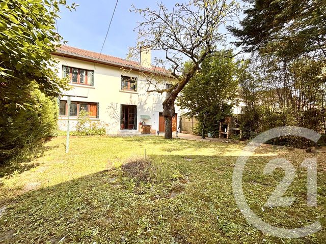 Afficher la photo en grand maison à vendre - 6 pièces - 167.6 m2 - NEUILLY SUR MARNE - 93 - ILE-DE-FRANCE - Century 21 Calmette