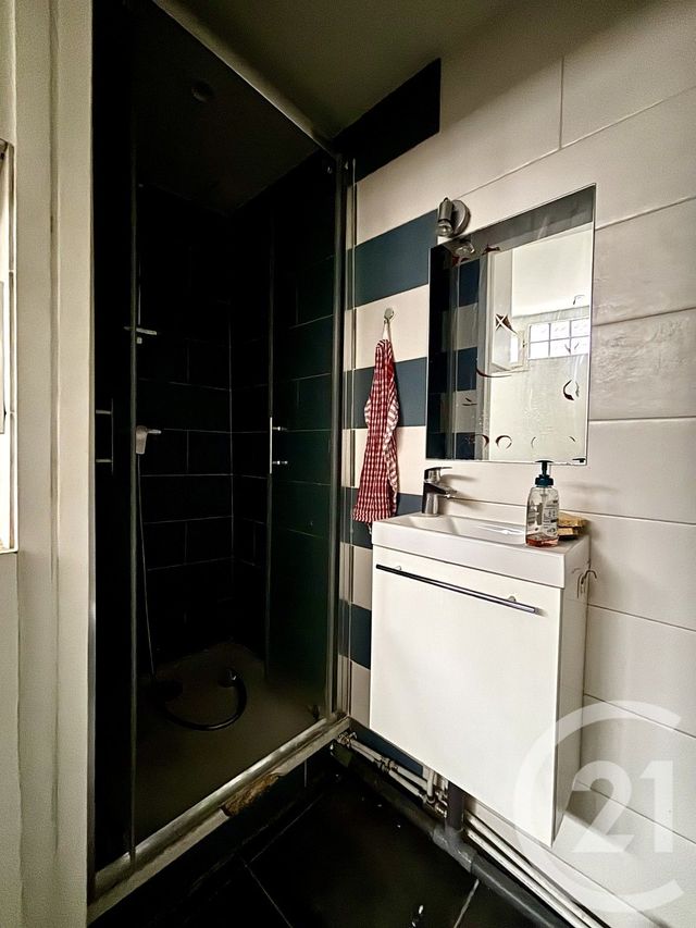 Appartement à vendre - 1 pièce - 12.73 m2 - CLICHY - 92 - ILE-DE-FRANCE - Century 21 Calmette