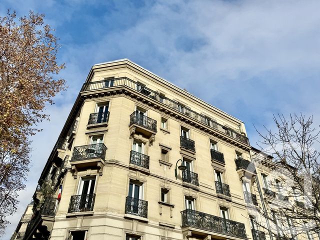 Appartement F2 à vendre - 2 pièces - 35.8 m2 - CLICHY - 92 - ILE-DE-FRANCE - Century 21 Calmette