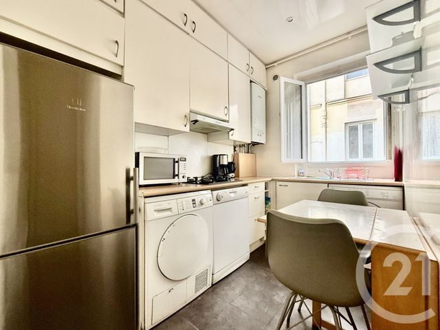 Appartement F2 à vendre - 2 pièces - 35.8 m2 - CLICHY - 92 - ILE-DE-FRANCE - Century 21 Calmette