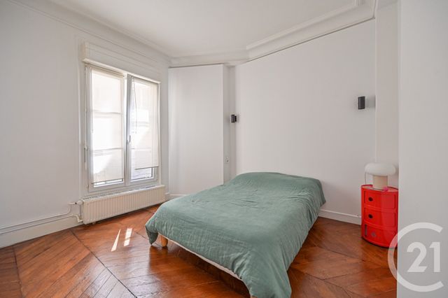 Appartement F3 à vendre - 3 pièces - 69.1 m2 - PARIS - 75018 - ILE-DE-FRANCE - Century 21 Calmette
