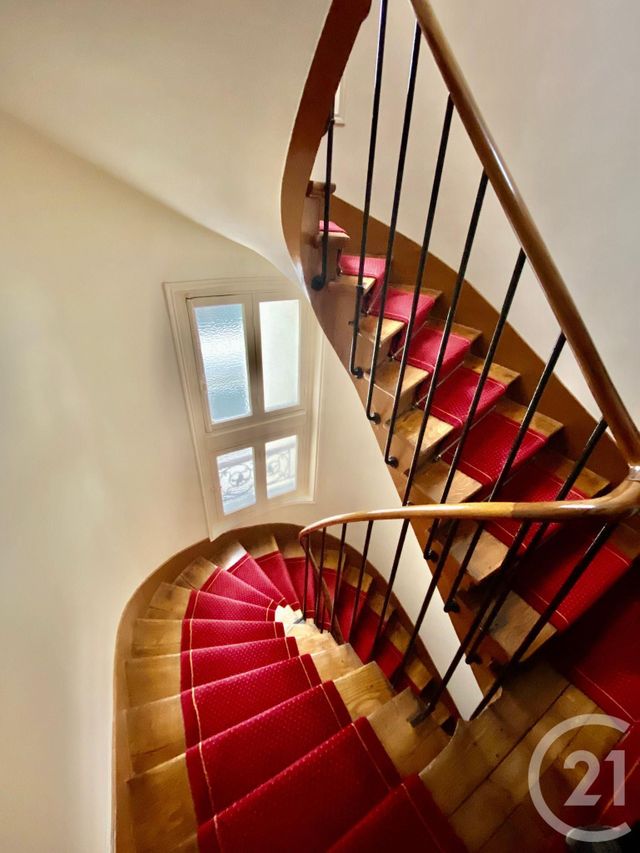 Afficher la photo en grand Appartement F2 à vendre - 2 pièces - 38.0 m2 - PARIS - 75018 - ILE-DE-FRANCE - Century 21 Calmette