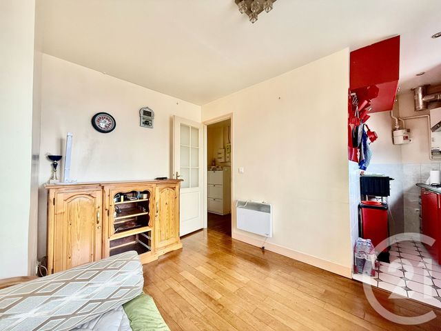 Appartement F2 à vendre - 2 pièces - 25.36 m2 - CLICHY - 92 - ILE-DE-FRANCE - Century 21 Calmette