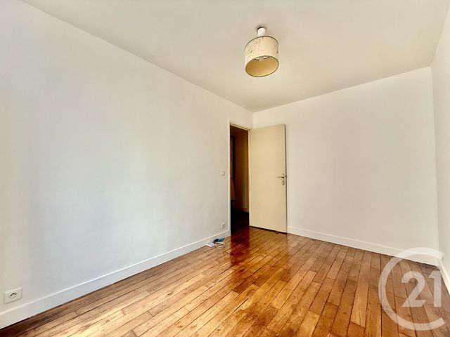 Appartement F2 à vendre - 2 pièces - 25.36 m2 - CLICHY - 92 - ILE-DE-FRANCE - Century 21 Calmette