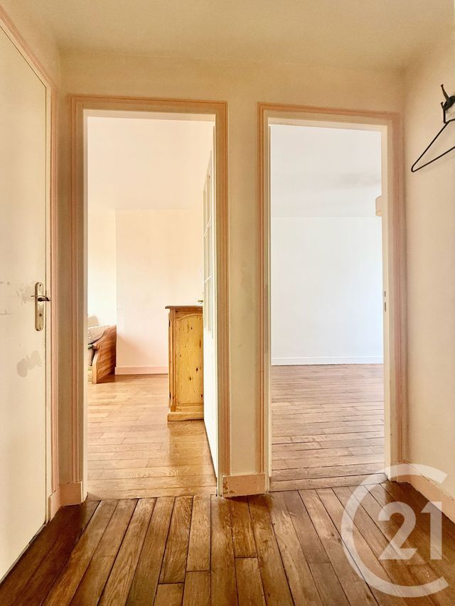 Appartement F2 à vendre - 2 pièces - 25.36 m2 - CLICHY - 92 - ILE-DE-FRANCE - Century 21 Calmette