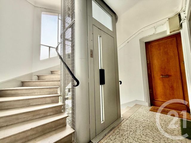 Appartement F1 à vendre - 1 pièce - 23.95 m2 - CLICHY - 92 - ILE-DE-FRANCE - Century 21 Calmette