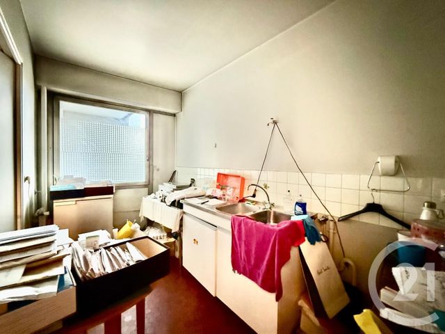 Appartement F3 à vendre - 3 pièces - 67.53 m2 - CLICHY - 92 - ILE-DE-FRANCE - Century 21 Calmette