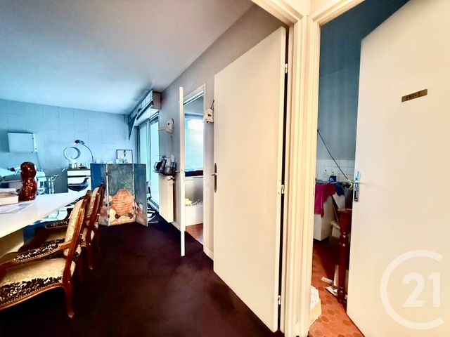 Appartement F3 à vendre - 3 pièces - 67.53 m2 - CLICHY - 92 - ILE-DE-FRANCE - Century 21 Calmette