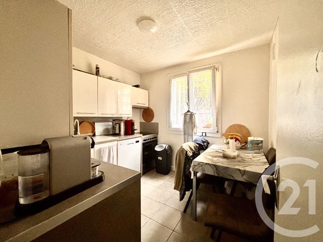 Appartement F2 à vendre - 2 pièces - 50.1 m2 - ARGENTEUIL - 95 - ILE-DE-FRANCE - Century 21 Calmette