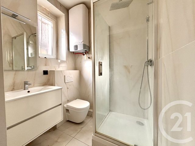 Appartement F2 à vendre - 2 pièces - 32.62 m2 - CLICHY - 92 - ILE-DE-FRANCE - Century 21 Calmette