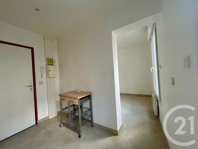 Appartement Studio à vendre - 1 pièce - 16.6 m2 - CLICHY - 92 - ILE-DE-FRANCE - Century 21 Calmette