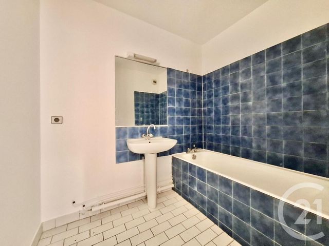 Appartement à vendre - 2 pièces - 53.78 m2 - LA GARENNE COLOMBES - 92 - ILE-DE-FRANCE - Century 21 Calmette