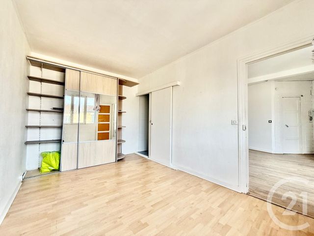Appartement F2 à vendre - 2 pièces - 36.57 m2 - CLICHY - 92 - ILE-DE-FRANCE - Century 21 Calmette