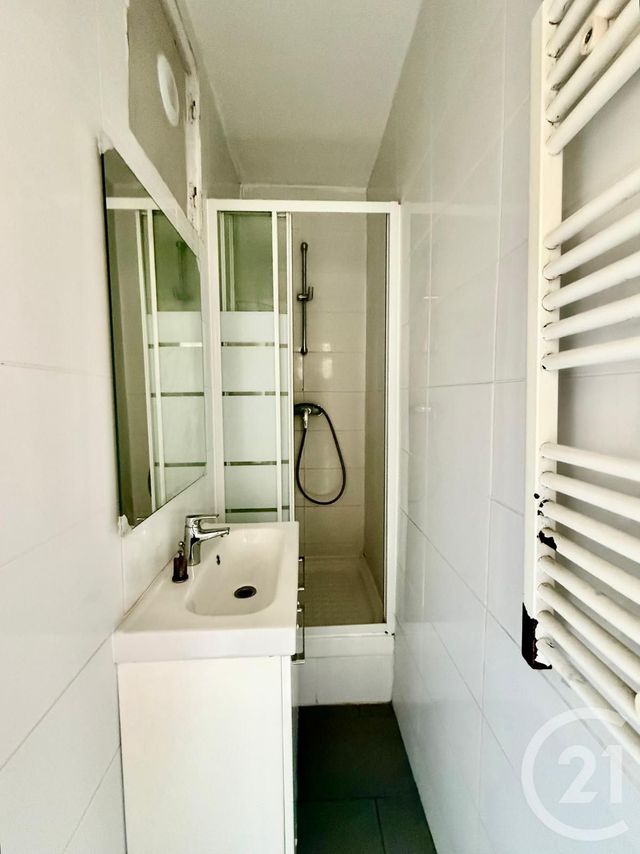 Appartement F2 à vendre - 2 pièces - 36.57 m2 - CLICHY - 92 - ILE-DE-FRANCE - Century 21 Calmette