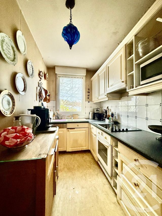 Appartement à vendre - 2 pièces - 46.7 m2 - ST DENIS - 93 - ILE-DE-FRANCE - Century 21 Calmette