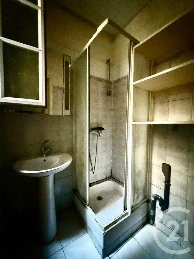 Appartement F1 à vendre - 1 pièce - 20.2 m2 - CLICHY - 92 - ILE-DE-FRANCE - Century 21 Calmette