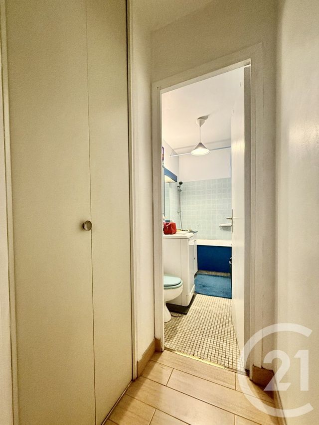 Appartement F1 à vendre - 1 pièce - 24.98 m2 - PARIS - 75012 - ILE-DE-FRANCE - Century 21 Calmette