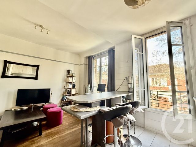 Appartement à vendre - 2 pièces - 34.84 m2 - CLICHY - 92 - ILE-DE-FRANCE - Century 21 Calmette