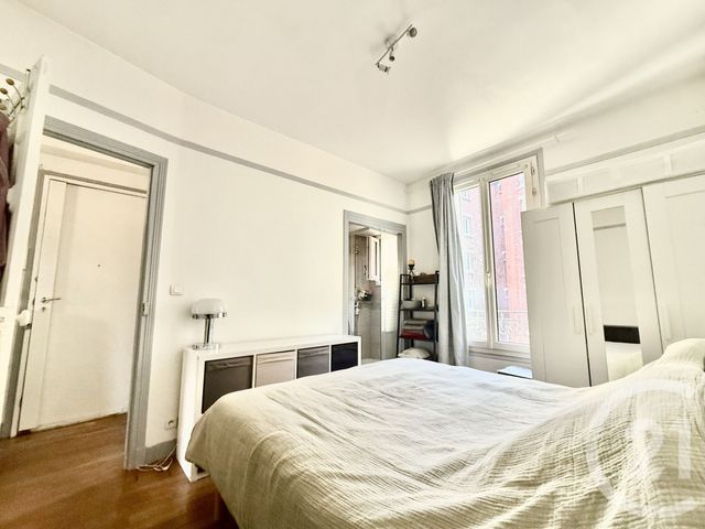 Appartement à vendre - 2 pièces - 34.84 m2 - CLICHY - 92 - ILE-DE-FRANCE - Century 21 Calmette
