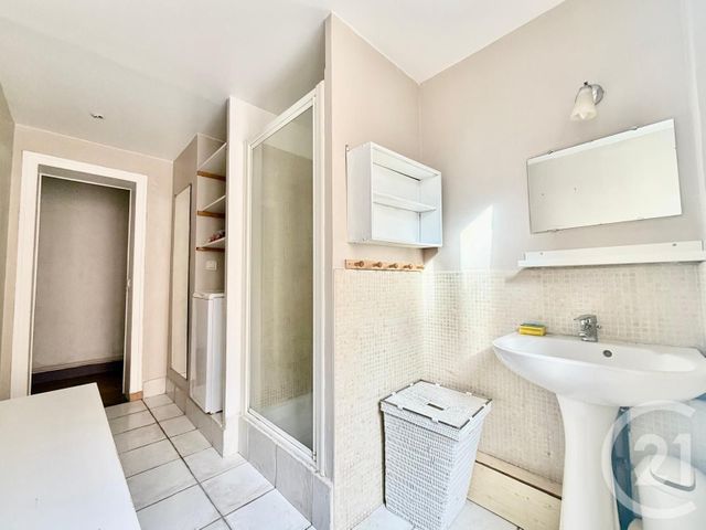 Appartement F4 à vendre - 4 pièces - 66.68 m2 - CLICHY - 92 - ILE-DE-FRANCE - Century 21 Calmette