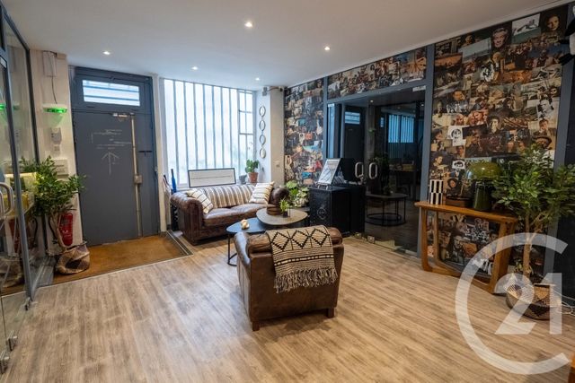 Appartement Atelier d'artiste à vendre - 4 pièces - 112.2 m2 - PARIS - 75011 - ILE-DE-FRANCE - Century 21 Calmette