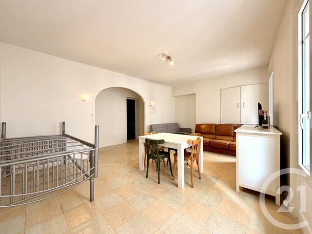 Appartement F2 bis à vendre - 2 pièces - 46.55 m2 - CLICHY - 92 - ILE-DE-FRANCE - Century 21 Calmette