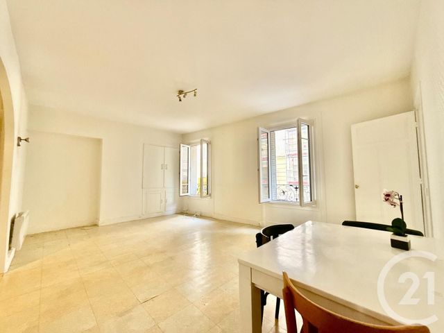 Appartement F2 bis à vendre - 2 pièces - 46.55 m2 - CLICHY - 92 - ILE-DE-FRANCE - Century 21 Calmette