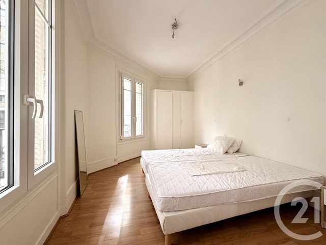 Appartement F2 bis à vendre - 2 pièces - 46.55 m2 - CLICHY - 92 - ILE-DE-FRANCE - Century 21 Calmette