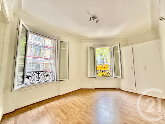 Appartement F2 bis à vendre - 2 pièces - 46.55 m2 - CLICHY - 92 - ILE-DE-FRANCE - Century 21 Calmette