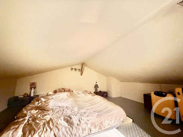Appartement F1 à vendre - 1 pièce - 22.51 m2 - PARIS - 75011 - ILE-DE-FRANCE - Century 21 Calmette