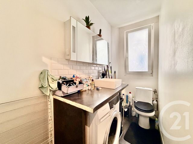 Appartement F1 à vendre - 1 pièce - 22.51 m2 - PARIS - 75011 - ILE-DE-FRANCE - Century 21 Calmette