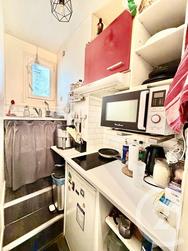 Appartement F1 à vendre - 1 pièce - 22.51 m2 - PARIS - 75011 - ILE-DE-FRANCE - Century 21 Calmette