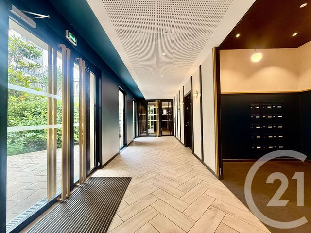 Appartement F3 à vendre - 3 pièces - 61.86 m2 - CLICHY - 92 - ILE-DE-FRANCE - Century 21 Calmette