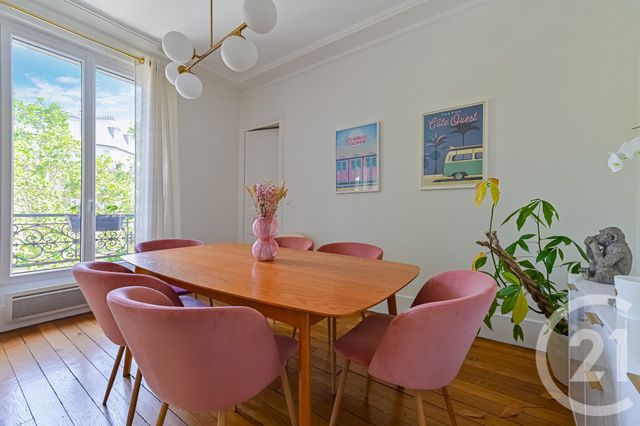 Appartement F2 bis à vendre - 2 pièces - 56.25 m2 - PARIS - 75018 - ILE-DE-FRANCE - Century 21 Calmette