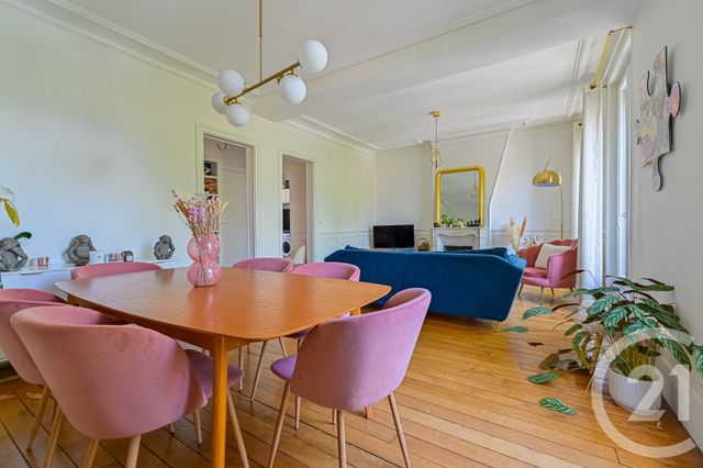 Appartement F2 bis à vendre - 2 pièces - 56.25 m2 - PARIS - 75018 - ILE-DE-FRANCE - Century 21 Calmette