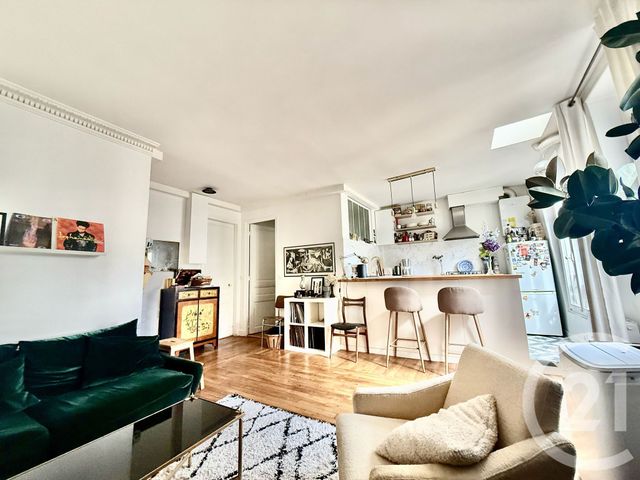 Appartement à vendre - 2 pièces - 44.29 m2 - PARIS - 75018 - ILE-DE-FRANCE - Century 21 Calmette