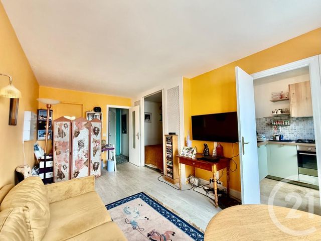 Appartement F1 à vendre CLICHY