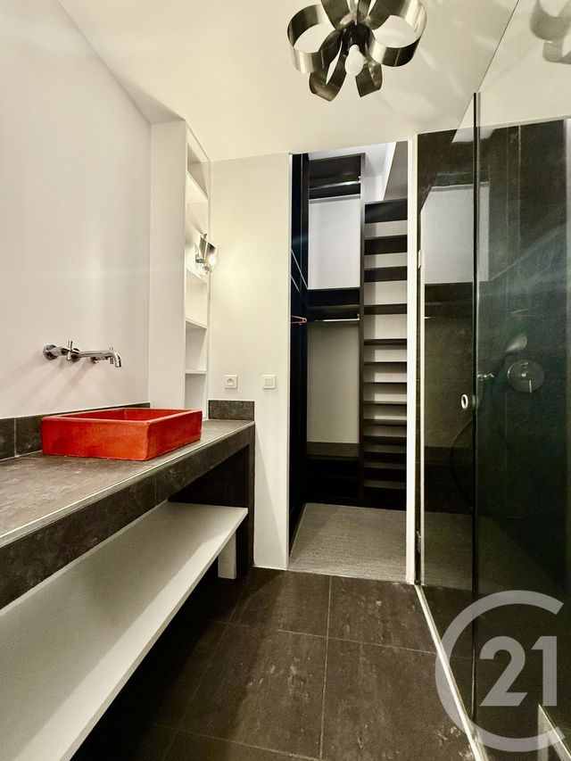 Appartement à vendre - 2 pièces - 80.0 m2 - PARIS - 75018 - ILE-DE-FRANCE - Century 21 Calmette