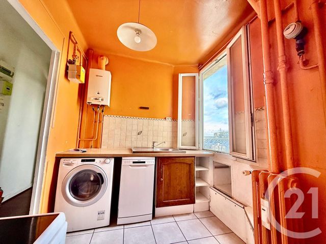 Appartement F2 à vendre - 2 pièces - 40.4 m2 - CLICHY - 92 - ILE-DE-FRANCE - Century 21 Calmette