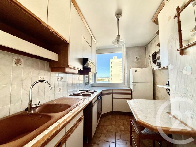 Appartement F3 à vendre - 3 pièces - 57.42 m2 - CLICHY - 92 - ILE-DE-FRANCE - Century 21 Calmette
