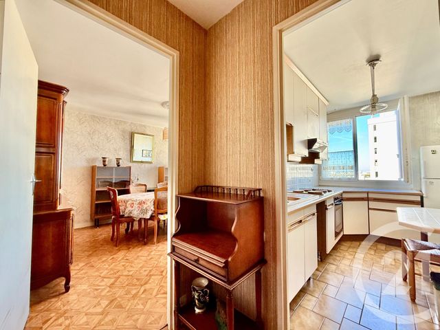 Appartement F3 à vendre - 3 pièces - 57.42 m2 - CLICHY - 92 - ILE-DE-FRANCE - Century 21 Calmette