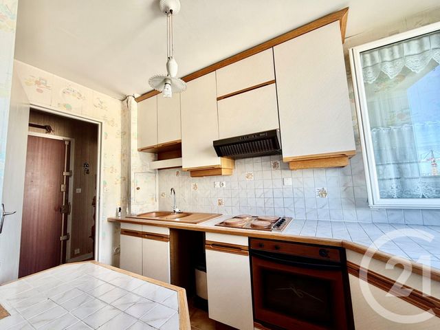 Appartement F3 à vendre - 3 pièces - 57.42 m2 - CLICHY - 92 - ILE-DE-FRANCE - Century 21 Calmette