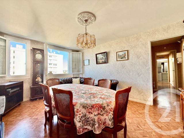 Appartement F3 à vendre - 3 pièces - 57.42 m2 - CLICHY - 92 - ILE-DE-FRANCE - Century 21 Calmette