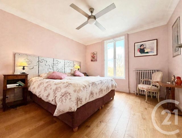 maison à vendre - 5 pièces - 131.86 m2 - COURBEVOIE - 92 - ILE-DE-FRANCE - Century 21 Calmette