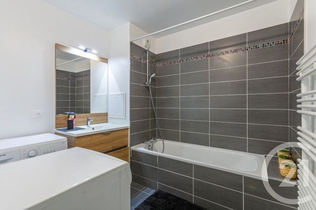 Appartement F3 à vendre - 3 pièces - 62.72 m2 - ASNIERES SUR SEINE - 92 - ILE-DE-FRANCE - Century 21 Calmette